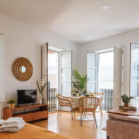 Hostly Rivero 2A Center Loft-Fibre-Communal Terrace-Parking Optional-Cless Sevilha Exterior foto