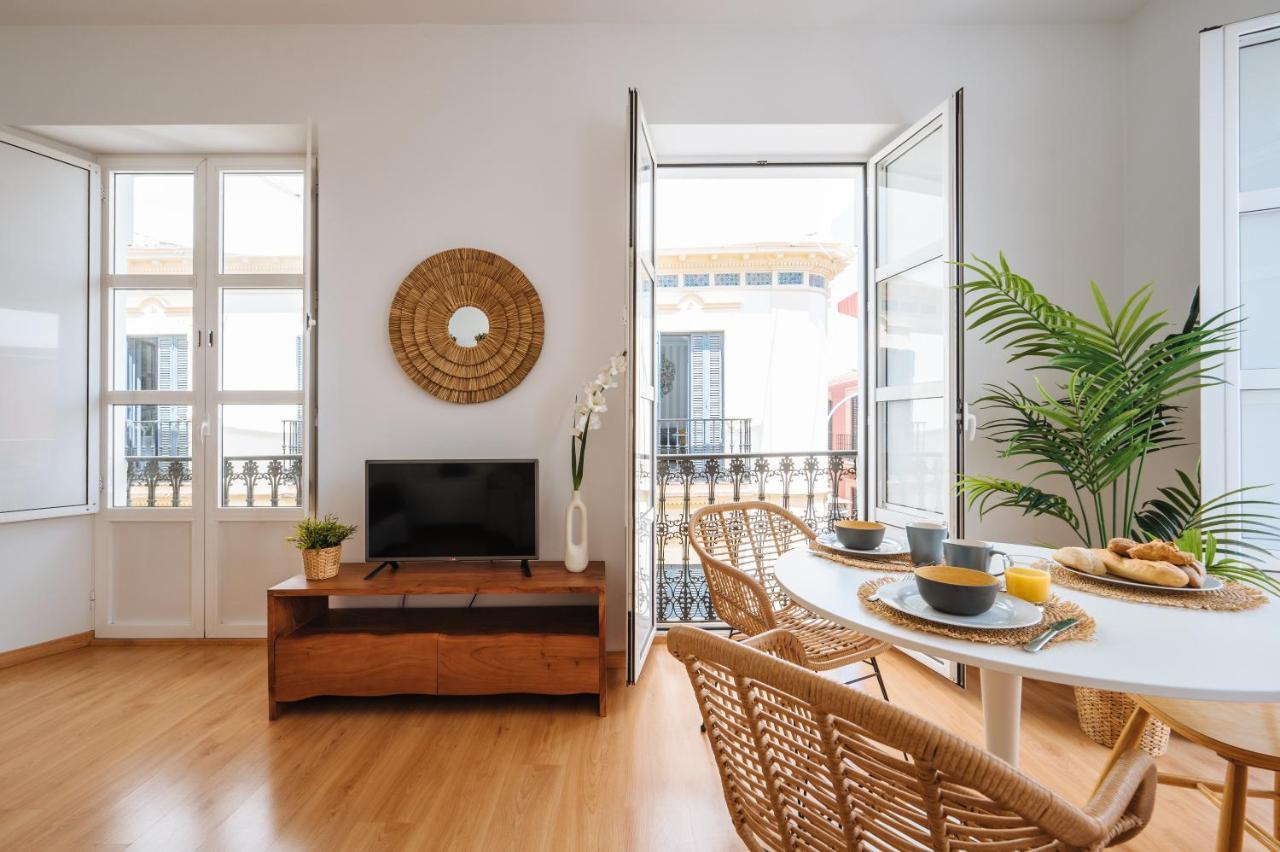 Hostly Rivero 2A Center Loft-Fibre-Communal Terrace-Parking Optional-Cless Sevilha Exterior foto