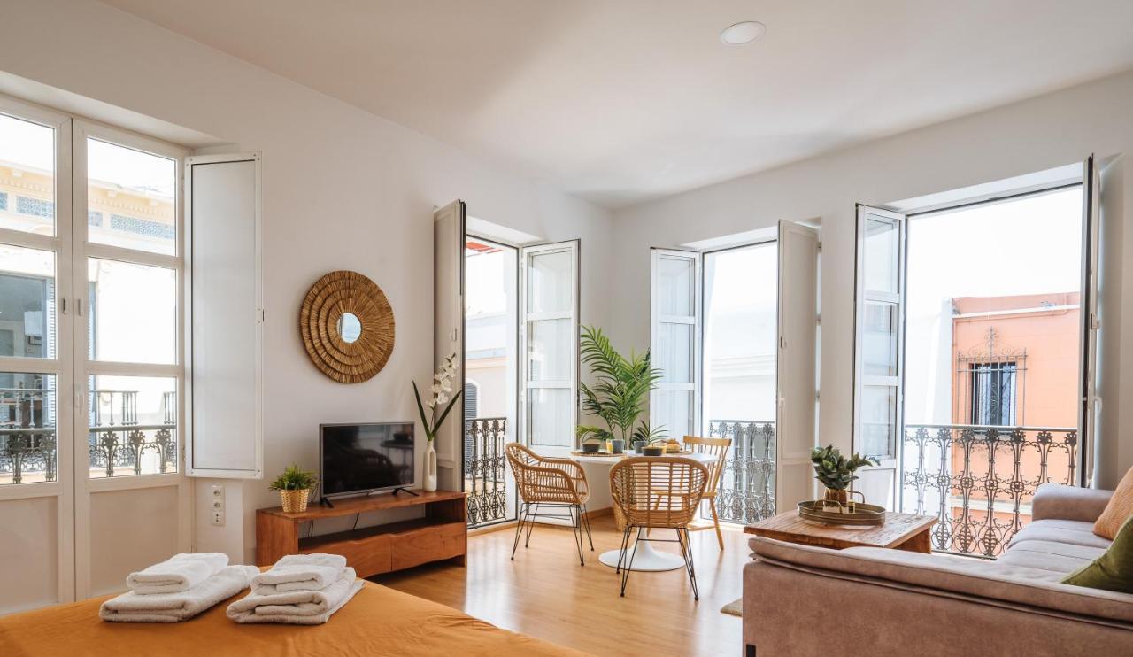 Hostly Rivero 2A Center Loft-Fibre-Communal Terrace-Parking Optional-Cless Sevilha Exterior foto
