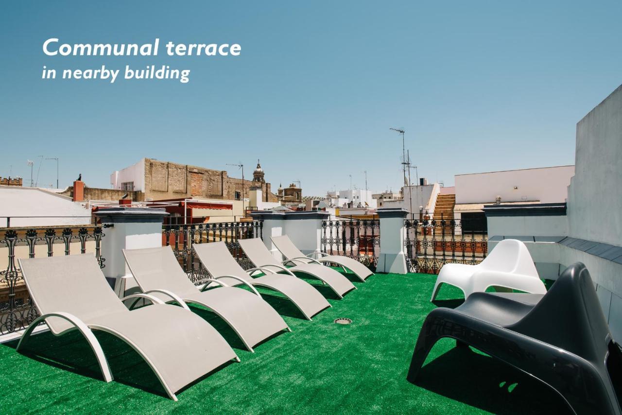 Hostly Rivero 2A Center Loft-Fibre-Communal Terrace-Parking Optional-Cless Sevilha Exterior foto