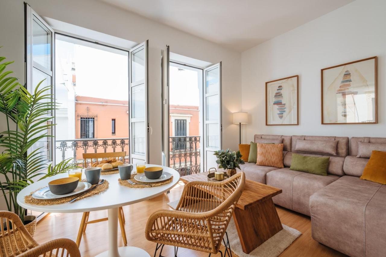 Hostly Rivero 2A Center Loft-Fibre-Communal Terrace-Parking Optional-Cless Sevilha Exterior foto