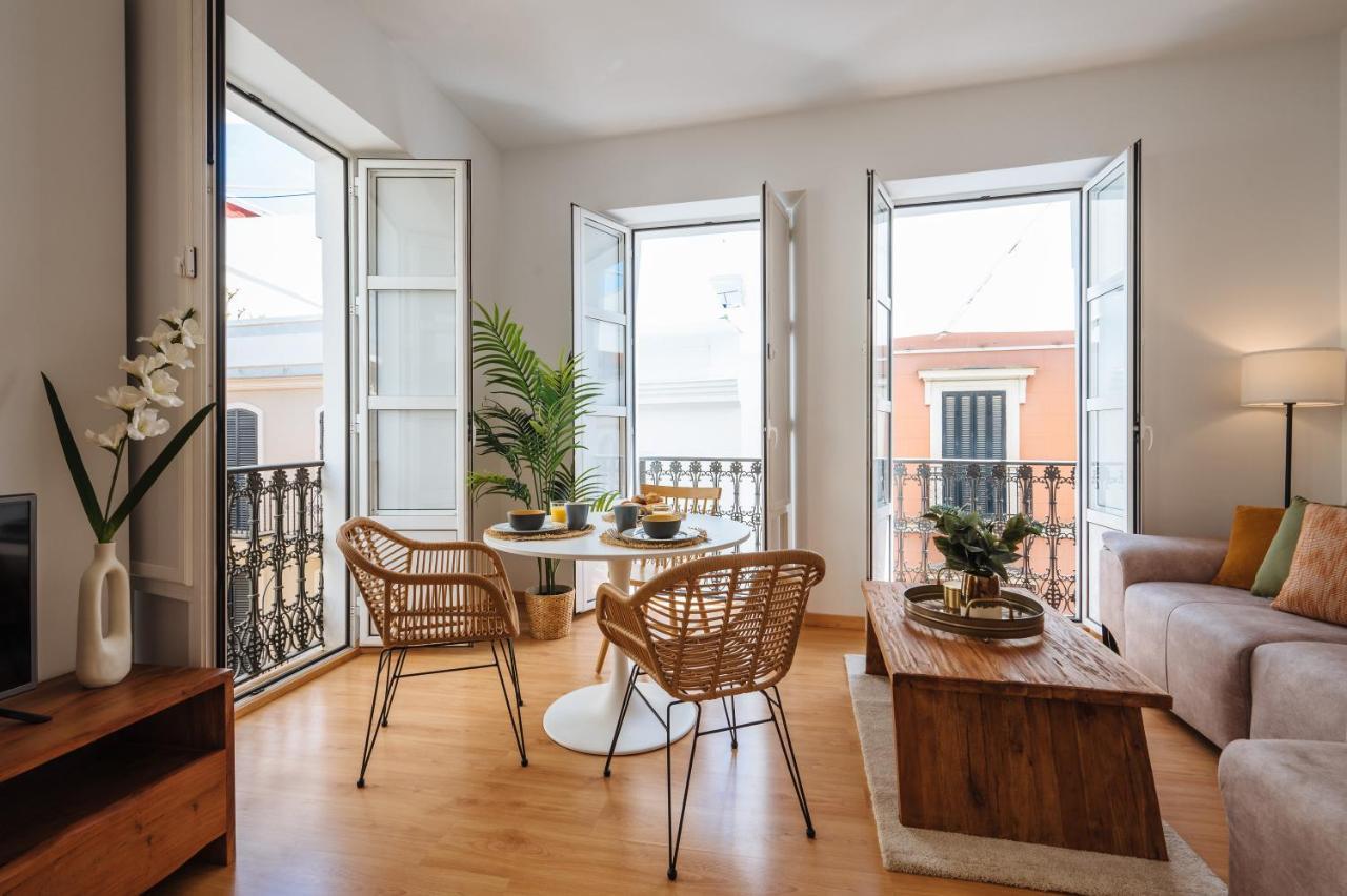 Hostly Rivero 2A Center Loft-Fibre-Communal Terrace-Parking Optional-Cless Sevilha Exterior foto