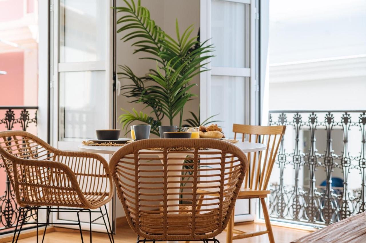 Hostly Rivero 2A Center Loft-Fibre-Communal Terrace-Parking Optional-Cless Sevilha Exterior foto